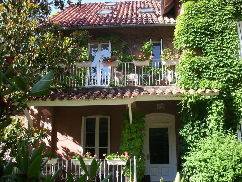 וילאדראו Hotel Xalet La Coromina מראה חיצוני תמונה